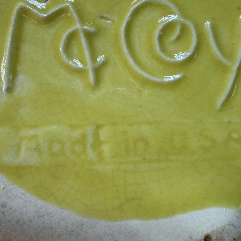Vintage Mustard Yellow Ceramic Bowl Glossy Crazed Glaze Farmhouse Decor‎ *READ